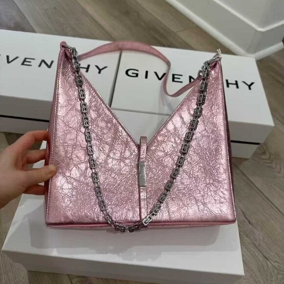 NWT Authentic Givenchy Pink Small Cut Out With Chain Bag - Picture 1 of 5
